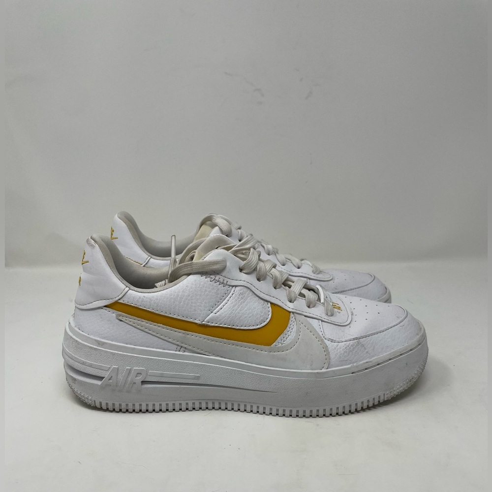 Nike Air Force 1 Platform White Yellow Ochre DJ9946-102 Size 8 - Picture 5 of 8